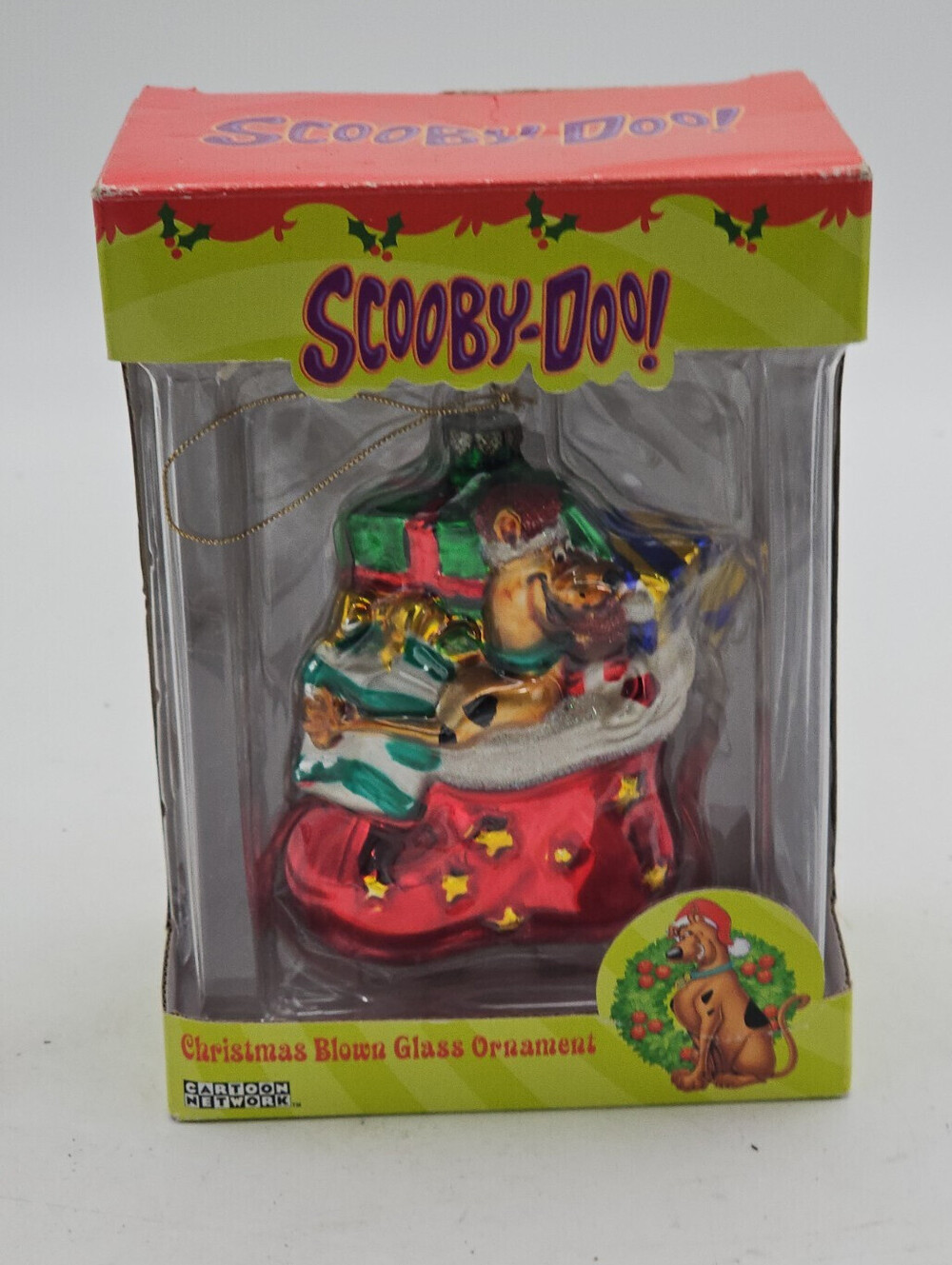 Cartoon Network Scooby-Doo Christmas Ornament Scooby Red Oversized Chair New